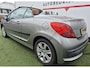 Peugeot 207 1.6 16V CC Feline