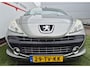 Peugeot 207 1.6 16V CC Feline
