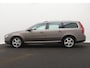 Volvo V70 2.0 D3 Limited Edition / Automaat / Trekhaak / PDC / Stoelverwarming / Memory Seats / LMV 17 inch / / Apk dec-2025