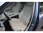 Volvo XC60 D4 AWD EU6 Momentum Autm met Leer/Trekhk/RIJKLAAR!