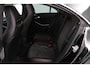 Mercedes-Benz CLA 180 Ambition (PANORAMADAK, PARKEERSENSOREN, CRUISE CONTROL, AUTOMAAT, NAVIGATIE, STOELVERWARMING)