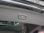 BMW iX xDrive50 BUSINESS ED. PLUS | 112 kWh | PANORAMA | CRYSTAL | TREKHAAK | LUCHTVERING | 1e EIG!!