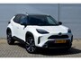 Toyota Yaris Cross 1.5 HYBRID LAUNCH EDITION | HYBRIDE | VOL LEDER | NAVIGATIE | CAMERA | ZWART DAK | STUURVERWARMING | DODEHOEK ASSISTENT|  ALL IN RIJKLAARPRIJS