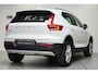 Volvo XC40 T2 Momentum Automaat 130pk | Navigatie Full Map | Volvo On Call | Climate Control | Cruise Control | Parkeersensoren achter |