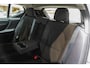 Volvo XC40 T2 Momentum Automaat 130pk | Navigatie Full Map | Volvo On Call | Climate Control | Cruise Control | Parkeersensoren achter |