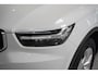 Volvo XC40 T2 Momentum Automaat 130pk | Navigatie Full Map | Volvo On Call | Climate Control | Cruise Control | Parkeersensoren achter |