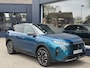 Peugeot 3008 1.2 Hybrid 145 PK GT Automaat € 8000,- DEMO VOORDEEL | Alcantara Stoelen | Panorama Navigatie | 360 Vision Camera | Dode Hoek Signalering | Elektrische Kofferklep | Keyless Entry | Full LED Verlichting | Stoelverwarming | 19" Lichtmetalen Velgen |