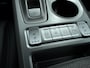 Hyundai Kona Electric EV Premium 64 kWh 3-Fase Lader | Navigatie | Stoelventilatie + -verwarming | Head-Up Display | Leder | Adapt. Cruise Control | Rijklaarprijs!