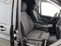 Mercedes-Benz Vito Bestelwagen 114 CDI L2 PRO | Achteruitrijcamera | Climate Control | Trekgewicht 2500 kg | Bumper en stootlijsten carrosseriekleur |