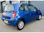 Renault Twingo 1.2 Authentique | Airco | Lichtmetalen Velgen | Elektr Pakket | NW APK ! | Leuk & Zuinig |