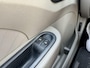 Renault Twingo 1.2 Authentique | Airco | Lichtmetalen Velgen | Elektr Pakket | NW APK ! | Leuk & Zuinig |