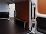 Renault Trafic 2.0 dCi 130 T30 L2H1 Work Edition | Sidebars | Bumpers volledig in kleur | Laadruimtebetimmering |