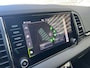 Skoda Karoq 1.5 TSI ACT Business Edition Plus / App connect / Navigatie / Parkeersensoren V+A / Camera / Zwenkbare trekhaak / Fabriek garantie 2027 /