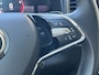 Skoda Karoq 1.5 TSI ACT Business Edition Plus / App connect / Navigatie / Parkeersensoren V+A / Camera / Zwenkbare trekhaak / Fabriek garantie 2027 /