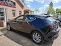 Mazda 3 2.0 e-SkyActiv-X M Hybrid 180 Comfort met Bose. Leder, stoel- & stuurverw, navi, adap.cruise, Bose etc. Prijs rijklaar!
