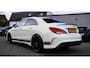 Mercedes-Benz AMG CLA 45 4MATIC Edition 1 | Panorama | Xenon/LED | Kuipstoelen | Stoelverwarming | Memory stoelen | Carbon
