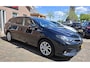 Toyota Auris Touring Sports 1.2T Business Pro. Nette auto! O.a: stoelverw, navi, trekhaak, camera, cruise. Prijs incl garantie!