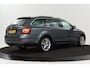 Skoda Octavia 1.0 TSI Style | Panoramadak | Stoelverwarming | Adaptive cruise | Trekhaak | Carplay | Climate control | Sportstoelen