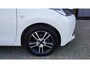 Toyota Aygo 1.0 70pk VVT-i 5Drs x-Wave Cabriolet H-Leder A-Camera Airco LED 15inch LM *NL auto* 85699km!