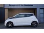 Toyota Aygo 1.0 70pk VVT-i 5Drs x-Wave Cabriolet H-Leder A-Camera Airco LED 15inch LM *NL auto* 85699km!