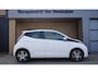 Toyota Aygo 1.0 70pk VVT-i 5Drs x-Wave Cabriolet H-Leder A-Camera Airco LED 15inch LM *NL auto* 85699km!