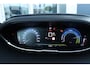 Peugeot 3008 1.6 HYbrid 225 GT | Adaptieve Cruise | Pano | Massage | Keyless | Stoelverwarming | Elektr. klep | Memory | Navi