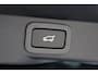 Land Rover Range Rover Sport 5.0 V8 Supercharged SVR Aut8 | ACC | Panoramadak | Carbon | Memory | HUD | Verwarmd Stuurwiel | Dodehoekassistent | Camera | Soft-Close | Standverwarming | Intelligent Light System |