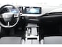Opel Astra Sports Tourer 1.6 TURBO 180PK HYBRID AUTOMAAT | Achterbank in delen neerklapbaar | Airco | Airco (automatisch)