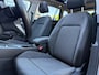 Volkswagen Golf Variant 1.0 eTSI Life - Automaat - Navi - Panoramadak - Trekhaak - Org.NL