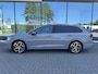 Volkswagen Golf Variant 1.0 eTSI Life - Automaat - Navi - Panoramadak - Trekhaak - Org.NL