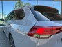 Volkswagen Golf Variant 1.0 eTSI Life - Automaat - Navi - Panoramadak - Trekhaak - Org.NL