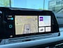 Volkswagen Golf Variant 1.0 eTSI Life - Automaat - Navi - Panoramadak - Trekhaak - Org.NL