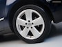 Volkswagen Passat 2.0 FSI Comfortline (AIRCO,CRUISE,PARKEERSENSOREN,COMFORT-STOELEN,LM-VELGEN,NIEUWE APK,TOPCONDITIE)