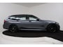 BMW 3-Serie Touring 320i High Executive (PANORAMADAK, TREKHAAK WEGKLAPBAAR, CAMERA, NAVIGATIE, NL-AUTO, DEALER ONDERHOUDEN)