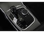 BMW 3-Serie Touring 320i High Executive (PANORAMADAK, TREKHAAK WEGKLAPBAAR, CAMERA, NAVIGATIE, NL-AUTO, DEALER ONDERHOUDEN)