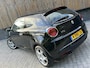 Alfa Romeo MiTo 1.4 T Distinctive 155pk Climate control | Cruise control | Xenon verlichting | 17 inch lichtmetalen velgen| Historie aanwezig | Parkeersensoren achter