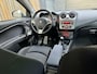 Alfa Romeo MiTo 1.4 T Distinctive 155pk Climate control | Cruise control | Xenon verlichting | 17 inch lichtmetalen velgen| Historie aanwezig | Parkeersensoren achter