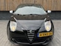Alfa Romeo MiTo 1.4 T Distinctive 155pk Climate control | Cruise control | Xenon verlichting | 17 inch lichtmetalen velgen| Historie aanwezig | Parkeersensoren achter