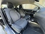 Alfa Romeo MiTo 1.4 T Distinctive 155pk Climate control | Cruise control | Xenon verlichting | 17 inch lichtmetalen velgen| Historie aanwezig | Parkeersensoren achter