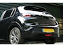 Peugeot e-208 EV 136PK 50KWH BLUE LEASE ACTIVE AUTOMAAT / NAVI / LED / PDC / 16"LMV / BLUETOOTH / CRUISECONTROL / 1E EIGENAAR / SCHITTERENDE STAAT !!