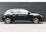 Peugeot e-208 EV 136PK 50KWH BLUE LEASE ACTIVE AUTOMAAT / NAVI / LED / PDC / 16"LMV / BLUETOOTH / CRUISECONTROL / 1E EIGENAAR / SCHITTERENDE STAAT !!