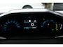 Peugeot e-208 EV 136PK 50KWH BLUE LEASE ACTIVE AUTOMAAT / NAVI / LED / PDC / 16"LMV / BLUETOOTH / CRUISECONTROL / 1E EIGENAAR / SCHITTERENDE STAAT !!