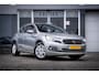 DS 4 1.2 PureTech Chic I Camera I Trekhaak I Denon-audio I Clima I PDC I Dealer-onderhouden