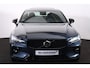 Volvo S60 B4 Plus Dark - Panorama/schuifdak - IntelliSafe Assist & Surround - 360º Camera - Harman/Kardon audio - Adaptieve LED koplampen - Verwarmde voorstoelen, stuur & achterbank - Parkeersensoren voor & achter - Elektr. bedienb. voorstoelen met geheugen - Draadloze tel. lader - Standkachel - 19' LMV