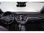 Volvo S60 B4 Plus Dark - Panorama/schuifdak - IntelliSafe Assist & Surround - 360º Camera - Harman/Kardon audio - Adaptieve LED koplampen - Verwarmde voorstoelen, stuur & achterbank - Parkeersensoren voor & achter - Elektr. bedienb. voorstoelen met geheugen - Draadloze tel. lader - Standkachel - 19' LMV