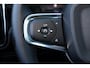 Volvo EX40 Single Motor Core 70 kWh - Parkeercamera achter - Verwarmde voorstoelen & stuur - Draadloze tel. lader - Cruise control - Warmtepomp - Extra getint glas - 19' LMV