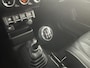 Suzuki Jimny 1.5 Style 4x4 AWD 4 Persoons Bullbar Clima Cruise Navi DAB+ 15"LMV Stoelverwarming