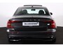 Volvo S60 Recharge T8 AWD Ultimate Dark - LONG RANGE -Panorama/schuifdak - IntelliSafe Assist & Surround - 360º Camera - Bowers & Wilkins audio - Adaptieve LED koplampen - Verwarmde voorstoelen, stuur & achterbank - Parkeersensoren voor & achter - Elektr. bedienb. voorstoelen met geheugen - Head up display - Elektr. inklapbare trekhaak - 19' LMV