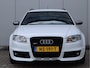 Audi RS4 4.2 V8 quattro | Schaalstoelen | Xenon | BOSE | Leder