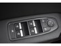 Renault Captur TCe 140 EDC Intens | AUTOMAAT | CRUISE CONTROL | APPLECARPLAY/ANDROIDAUTO | CLIMATE CONTROL | ALL-SEASONBANDEN | PDC | LMV